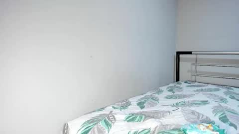 Violette online show from November 2025 08:36:02 PM