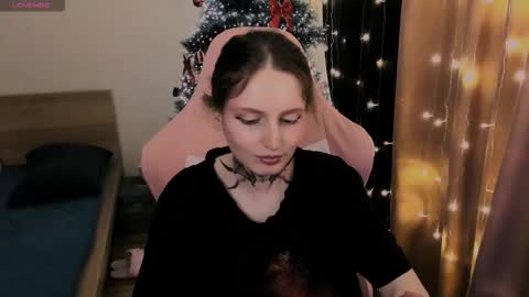 on_yxxx online show from December 2025 08:38:01 PM