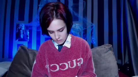 onaloon online show from November 2025 01:27:02 AM