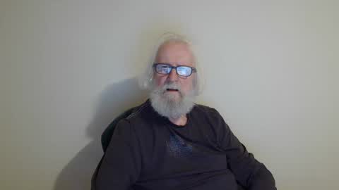 Somewhere over the rainbow online show from February 2025 09:23:01 PM