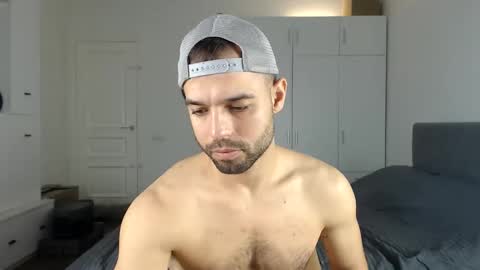 onebestlover online show from November 2025 08:47:01 AM