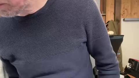 oneeno88 online show from April 2026 11:13:02 PM