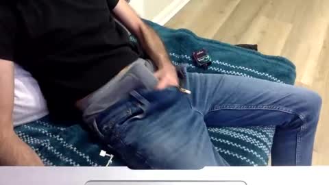 onehitwonder21 online show from March 2026 01:01:02 AM