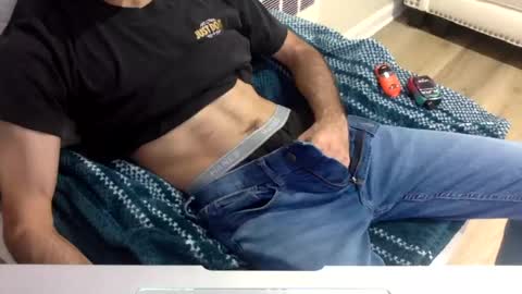 onehitwonder21 online show from July 2026 06:37:02 PM