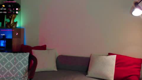  ONLINE   online show from December 2025 08:24:02 PM