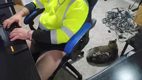 Snapshot of onelargecock0615 chatting on September 2025 12:18:01 PM Unpredictable online show from September 2025 12:18:01 PM