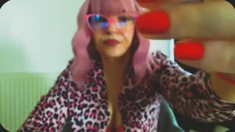 Snapshot of onemoreblonde chatting on June 2026 11:05:01 AM Nicol online show from June 2026 11:05:01 AM