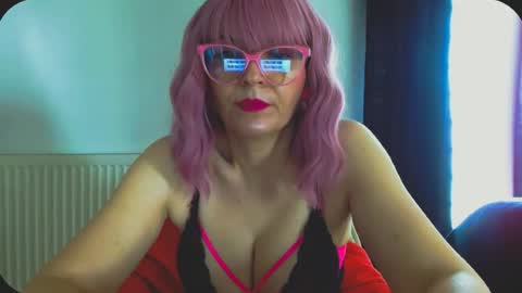 Snapshot of onemoreblonde chatting on June 2026 11:13:01 AM Nicol online show from June 2026 11:13:01 AM