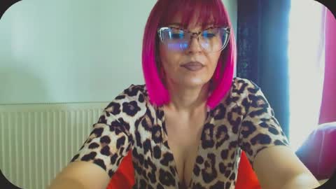 Snapshot of onemoreblonde chatting on July 2026 10:39:02 AM Nicol online show from July 2026 10:39:02 AM