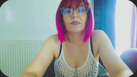 Snapshot of onemoreblonde chatting on July 2026 10:52:01 AM Nicol online show from July 2026 10:52:01 AM