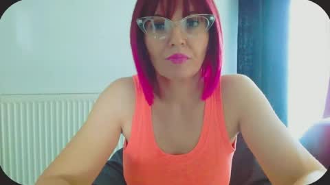 Snapshot of onemoreblonde chatting on July 2026 11:24:01 AM Nicol online show from July 2026 11:24:01 AM