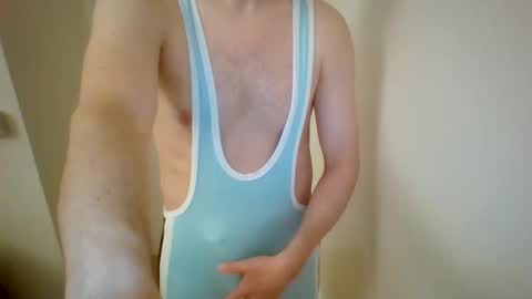 Snapshot of onesie1boy chatting on May 2026 11:37:01 AM onesie1boy online show from May 2026 11:37:01 AM
