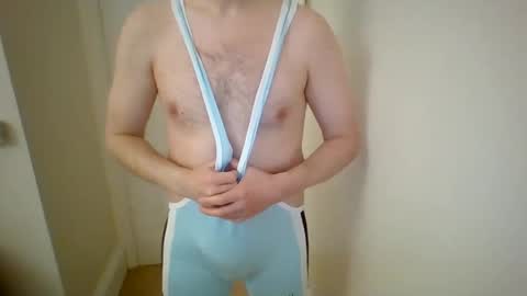 Snapshot of onesie1boy chatting on May 2026 01:40:01 PM onesie1boy online show from May 2026 01:40:01 PM