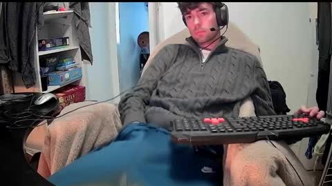 Snapshot of onesieboyx chatting on February 2025 07:54:02 AM onesieboyx online show from February 2025 07:54:02 AM