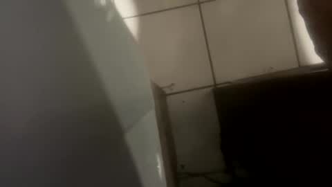 onesmallweenie online show from February 2026 09:19:02 AM