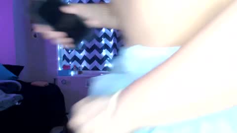 Snapshot of only1jtreasure chatting on January 2025 12:54:01 AM Only1JTreasure online show from January 2025 12:54:01 AM