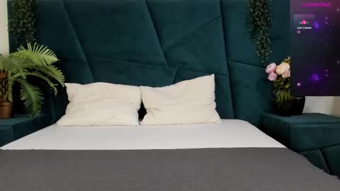 Snapshot of only_eric chatting on March 2025 11:05:02 PM Erick online show from March 2025 11:05:02 PM