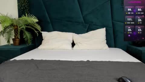 Snapshot of only_eric chatting on March 2025 02:12:02 AM Erick online show from March 2025 02:12:02 AM