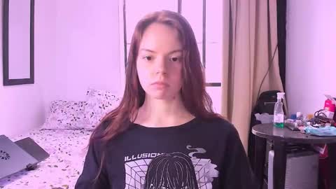 Snapshot of only_sarah1 chatting on September 2025 10:48:02 PM only_sarah1 online show from September 2025 10:48:02 PM