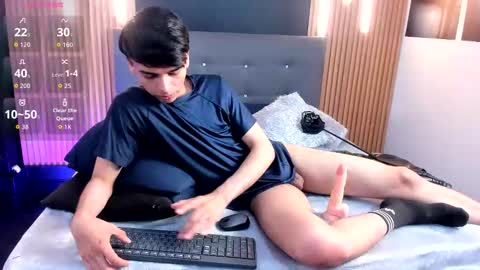 Josh -  Schedule 1400 - 2200 online show from October 2025 09:05:02 PM