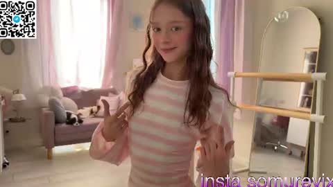 Snapshot of onlykitty_chillhere chatting on July 2026 03:24:02 AM BARBARA online show from July 2026 03:24:02 AM