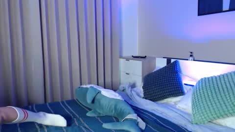 Snapshot of onlylilypeach chatting on June 2026 11:54:01 PM Lily Peach - online show from June 2026 11:54:01 PM