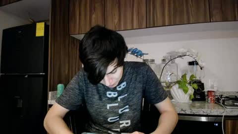 Sergio online show from April 2026 03:02:01 AM