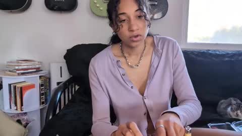 Duo online show from February 2025 12:05:01 AM