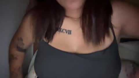 Snapshot of oohhellothere chatting on September 2025 05:18:01 AM Miss Girly online show from September 2025 05:18:01 AM