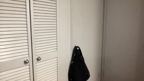 Miss Girly online show from November 2025 08:42:01 AM