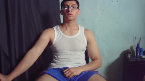 oomaurooo online show from March 2026 07:41:02 PM