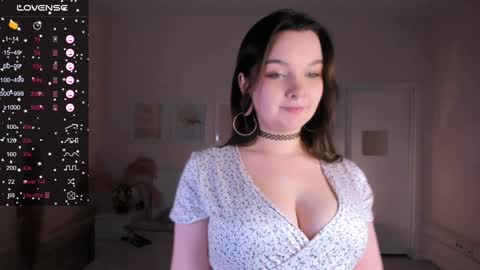  Chloe  follow me  online show from January 2025 01:37:02 PM