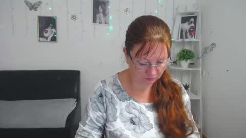 Vanessa online show from September 2025 05:07:01 AM