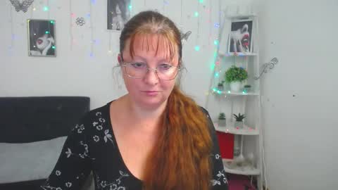 Vanessa online show from October 2025 06:33:01 AM