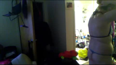 Snapshot of opalockajoe chatting on December 2024 06:27:01 AM TsJojo online show from December 2024 06:27:01 AM