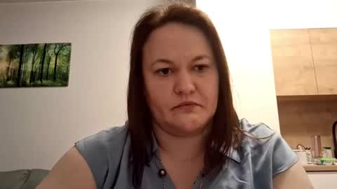 Ophelia online show from April 2026 08:02:02 PM