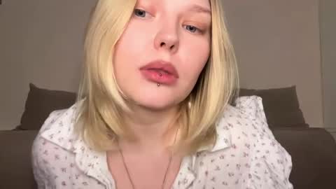 Ophelia online show from April 2026 11:54:02 PM