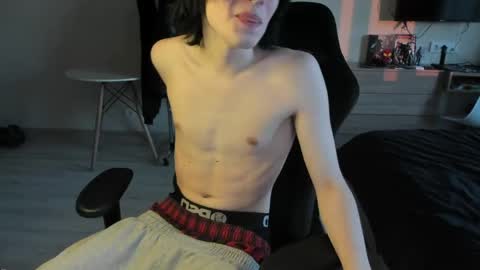 Bella and John online show from April 2026 04:55:02 PM