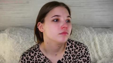 Jenny online show from February 2026 02:18:02 AM