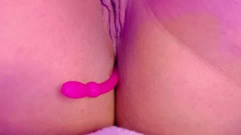 Snapshot of orchidekitty chatting on May 2026 11:11:01 PM orchidekitty online show from May 2026 11:11:01 PM