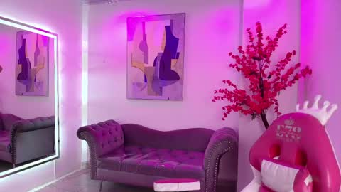 Oriana  online show from June 2026 11:22:02 AM