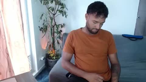 Snapshot of orlando_horny chatting on October 2025 03:10:02 PM orlando_horny online show from October 2025 03:10:02 PM