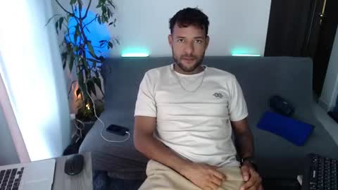 Snapshot of orlando_horny chatting on October 2025 03:20:02 PM orlando_horny online show from October 2025 03:20:02 PM