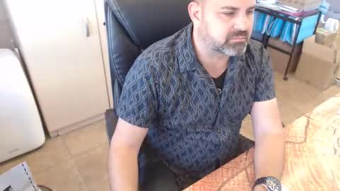 Snapshot of oscar_msng chatting on May 2026 04:12:01 PM Oscar online show from May 2026 04:12:01 PM