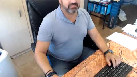 Snapshot of oscar_msng chatting on July 2026 04:34:02 PM Oscar online show from July 2026 04:34:02 PM