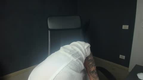 OscarWills online show from August 2026 02:59:01 AM