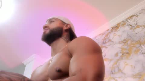 Snapshot of osher_cox chatting on March 2025 01:56:02 AM osher_cox online show from March 2025 01:56:02 AM