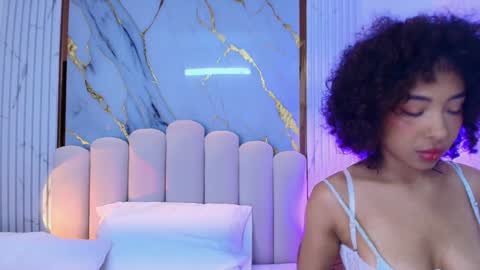 Oshun  online show from February 2025 11:49:02 AM