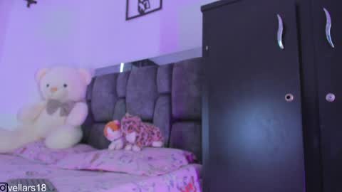 Snapshot of osiris_doll chatting on May 2026 07:31:02 PM vella online show from May 2026 07:31:02 PM