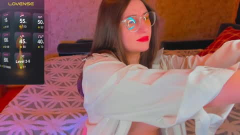 Leliana online show from December 2024 04:34:02 AM